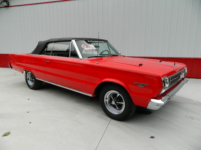 1967 Plymouth GTX GTX Convertible - photo 2
