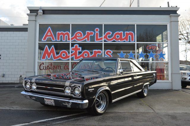 1967 Plymouth GTX Gorgeous Restoration 4 Speed 440 Pistol Grip Shift - photo 3
