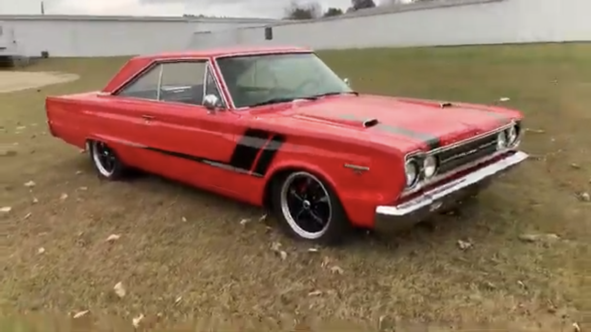 1967 Plymouth GTX CLEAN TITLE/NUMBERS MATCHING 440 4BBL - photo 7