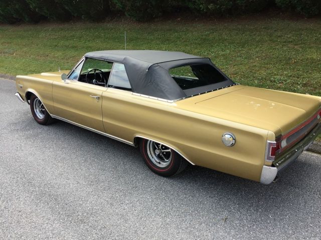 1967 Plymouth GTX GTX - photo 2