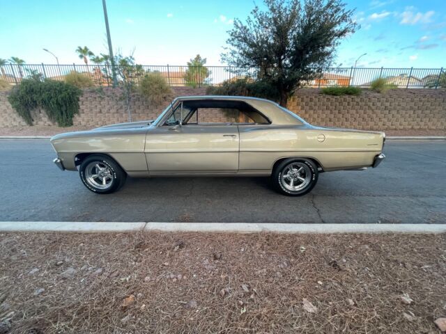 1967 Pontiac Acadian Canso Sport Deluxe - photo 12
