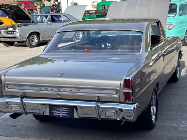 1967 Pontiac Acadian Canso Sport Deluxe - photo 2