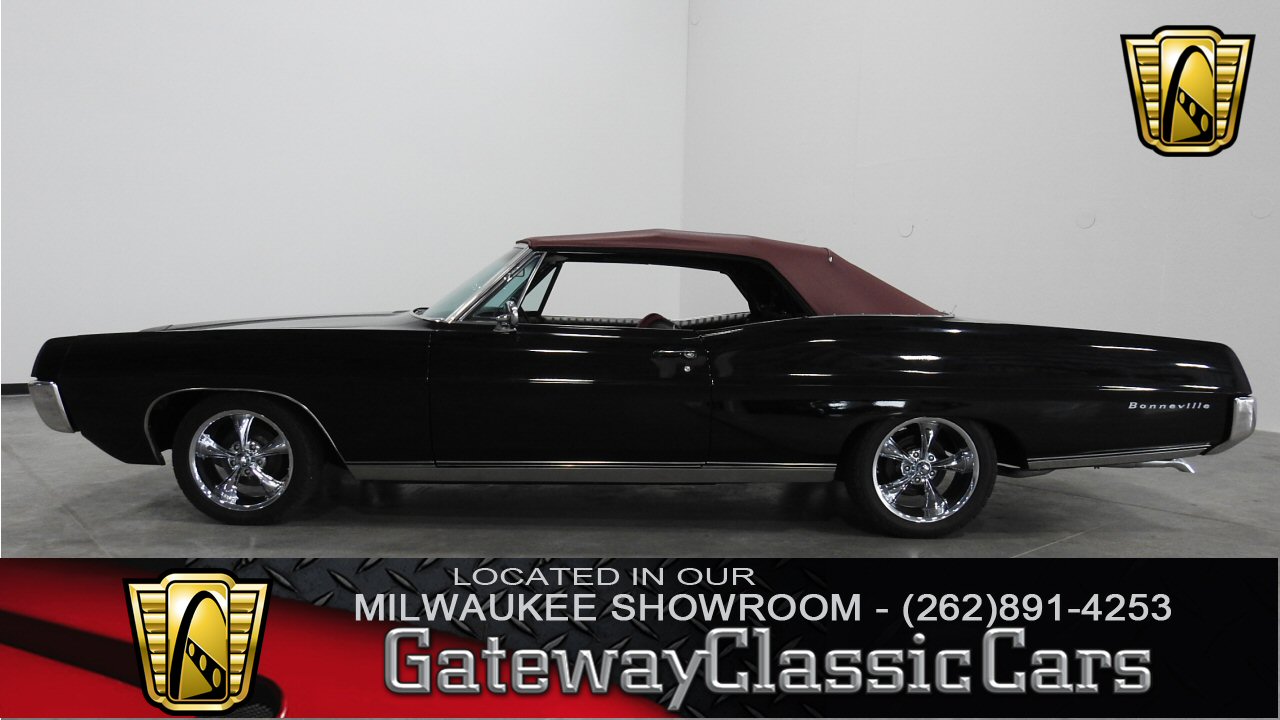 1967 Pontiac Bonneville