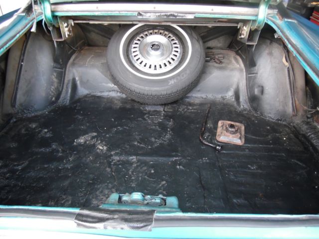 1967 Pontiac Bonneville 2 door hard top - photo 11