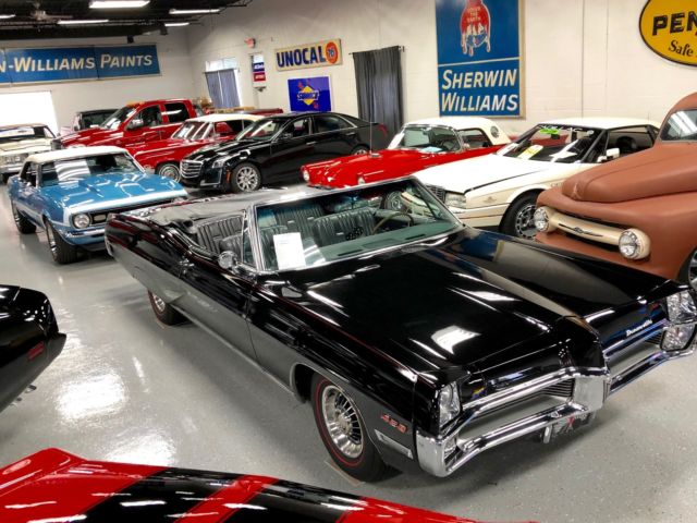 1967 PONTIAC BONNEVILLE CONVERTIBLE - TRIPLE BLACK - V8 - AUTOMATIC W/ AIR 1967 Pontiac Bonneville