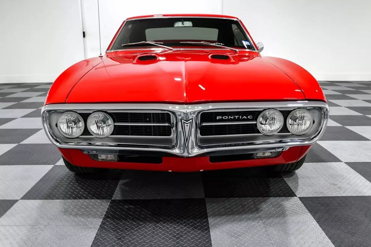 1967 Pontiac Firebird - photo 2