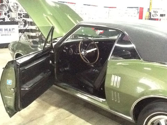 1967 Pontiac Firebird 400 - photo 5