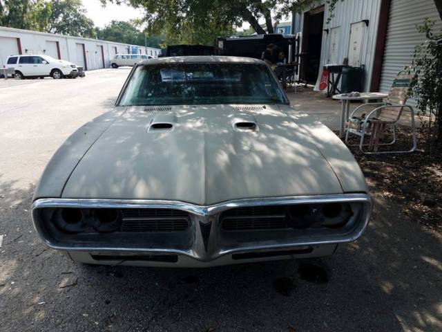 1967 Pontiac Firebird 400 - photo 2