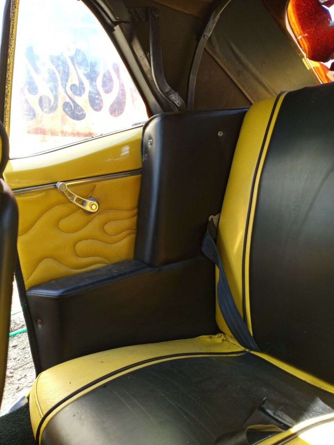 1967 Pontiac Firebird 5.0 yellow - photo 7