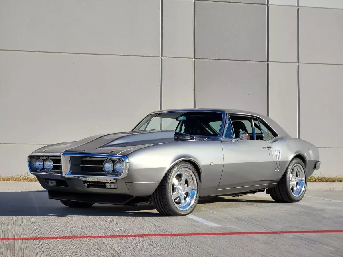 1967 PONTIAC FIREBIRD PRO-TOURING RESTOMOD 1967 Pontiac Firebird
