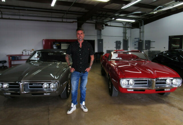 1967 Pontiac Firebird - VIN: 100001 & VIN: 100002 Pontiac Royalty - photo 2