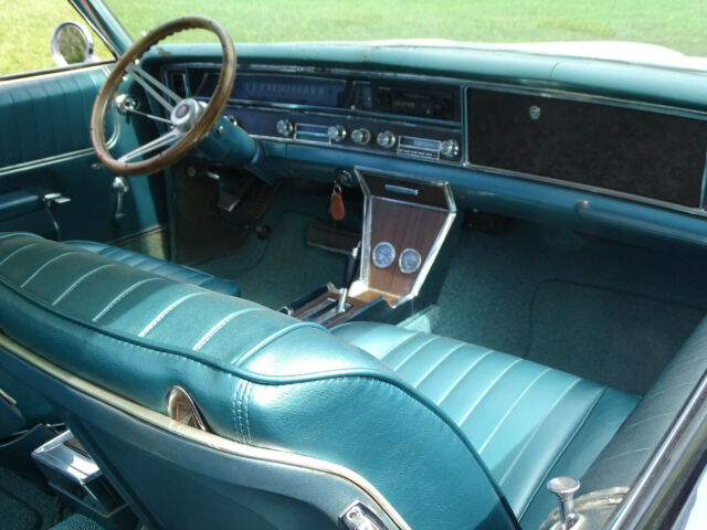 1967 Pontiac Grand Prix - photo 13