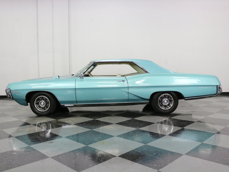 1967 Pontiac Grand Prix -- - photo 3