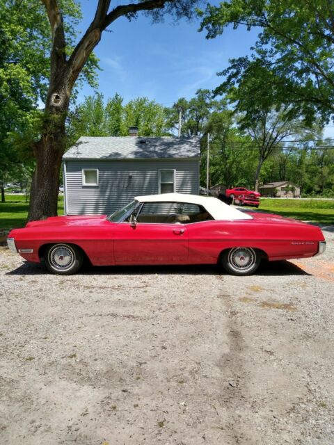 1967 Pontiac Grand Prix - photo 3