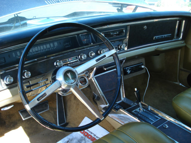 1967 Pontiac Grand Prix Base - photo 5