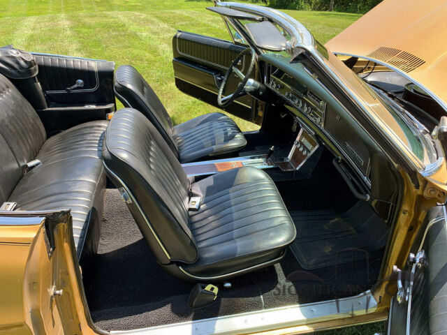 1967 Pontiac Grand Prix Convertible - photo 7