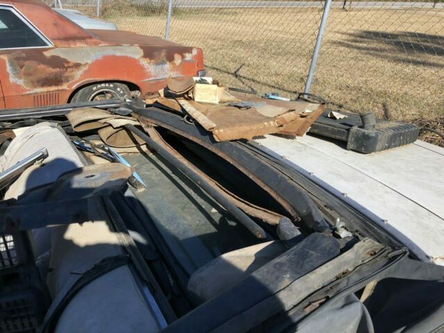 1967 Pontiac Grand Prix Convertible - photo 10