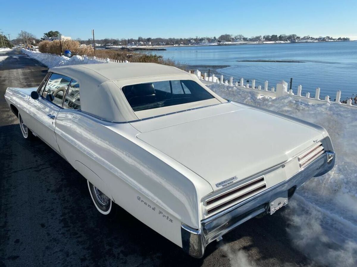 1967 Pontiac Grand Prix - photo 10