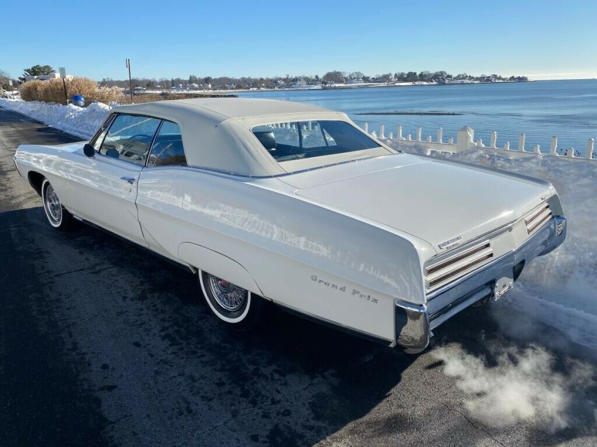 1967 Pontiac Grand Prix - photo 6