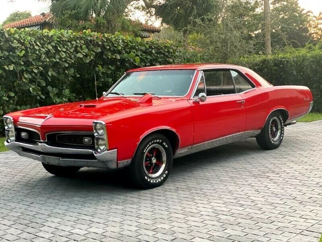 1967 Pontiac GTO 2dr Cpe 501 Miles Red Classic Car 400ci 6.5 Litre V8 Automatic 1967 Pontiac GTO 2dr Cpe