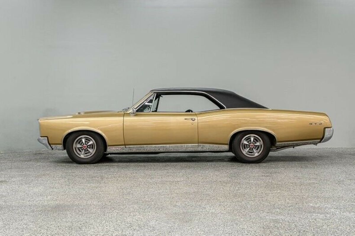 1967 Pontiac GTO - photo 3