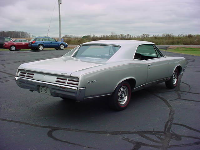 1967 Pontiac GTO - photo 3