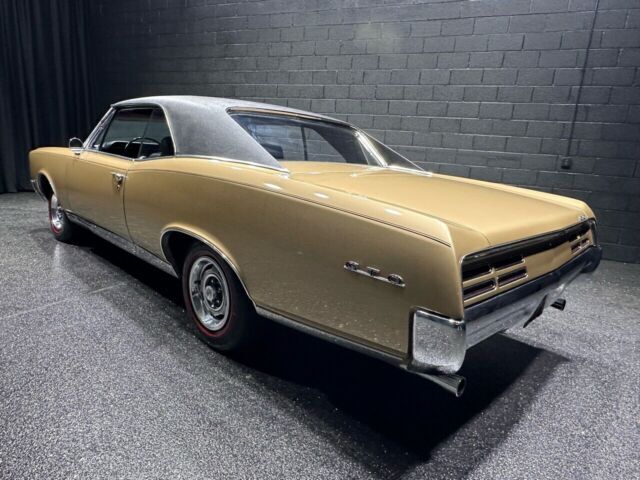 1967 Pontiac GTO 400ci # MATCH 4 SPEED PHS DOCUMENTED SIGNET GOLD! - photo 11