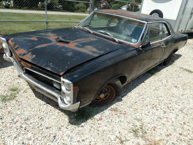 1967 Pontiac GTO BARN FIND 4-speed, bucket seats, console WRONG MOTOR 1967 Pontiac GTO