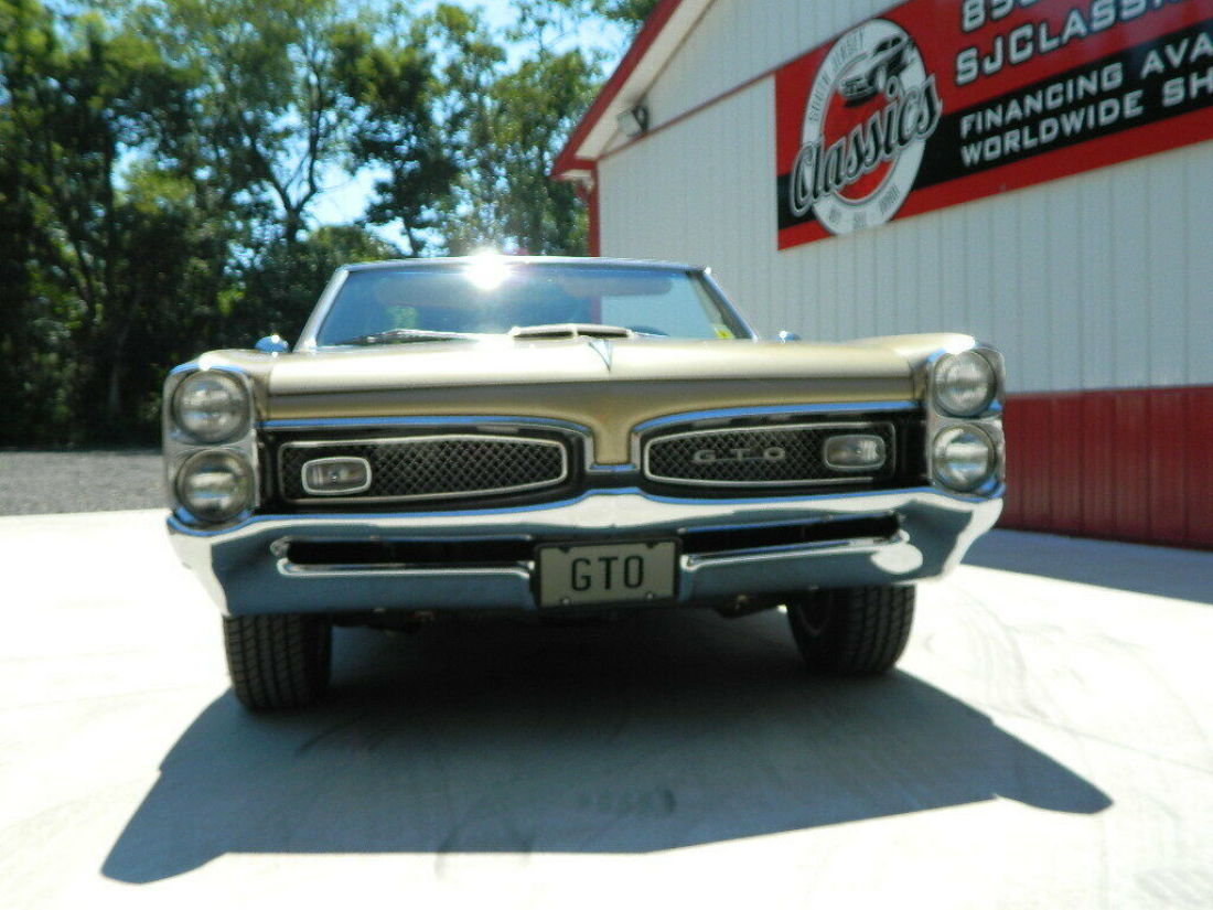 1967 Pontiac GTO - photo 2