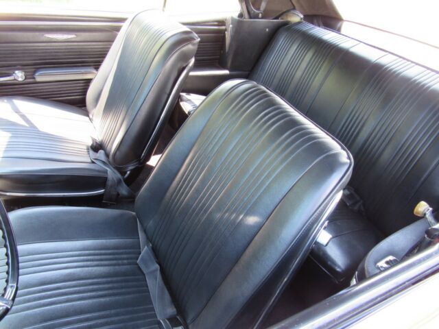 1967 Pontiac GTO rustfree number matching 4-sp convertible - photo 8