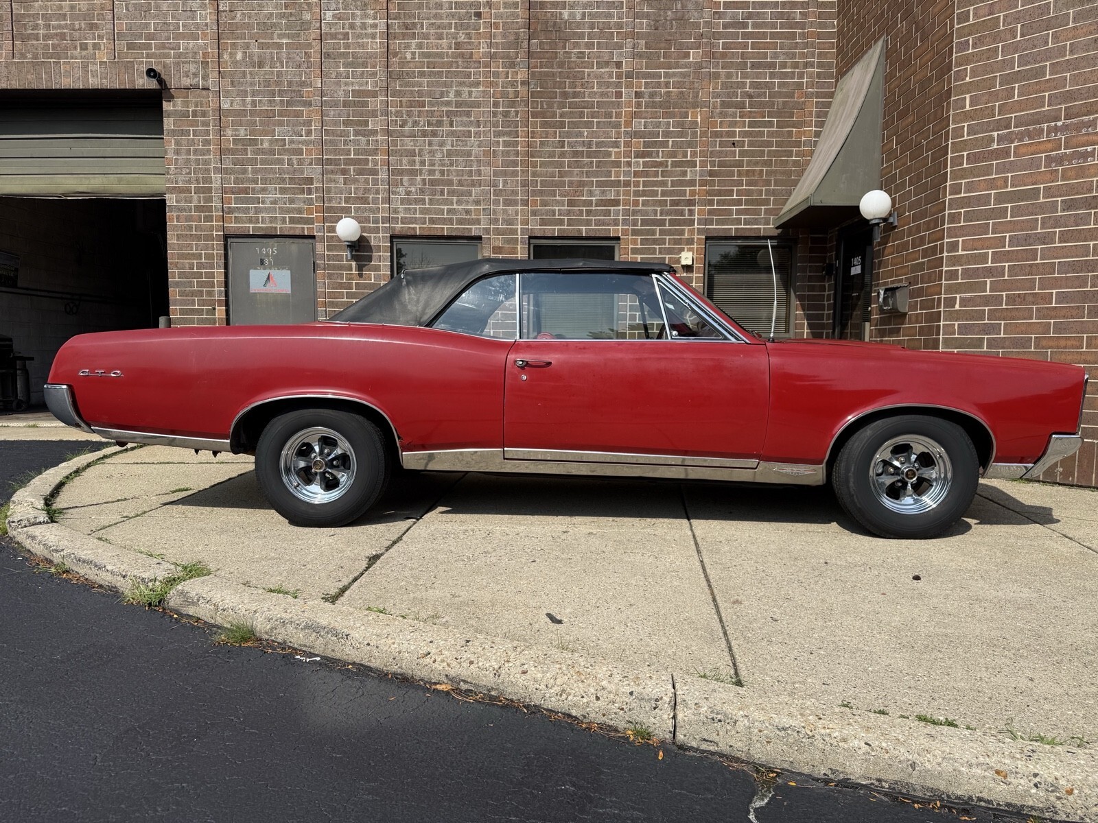 1967 Pontiac GTO Convertible - 4spd - photo 9