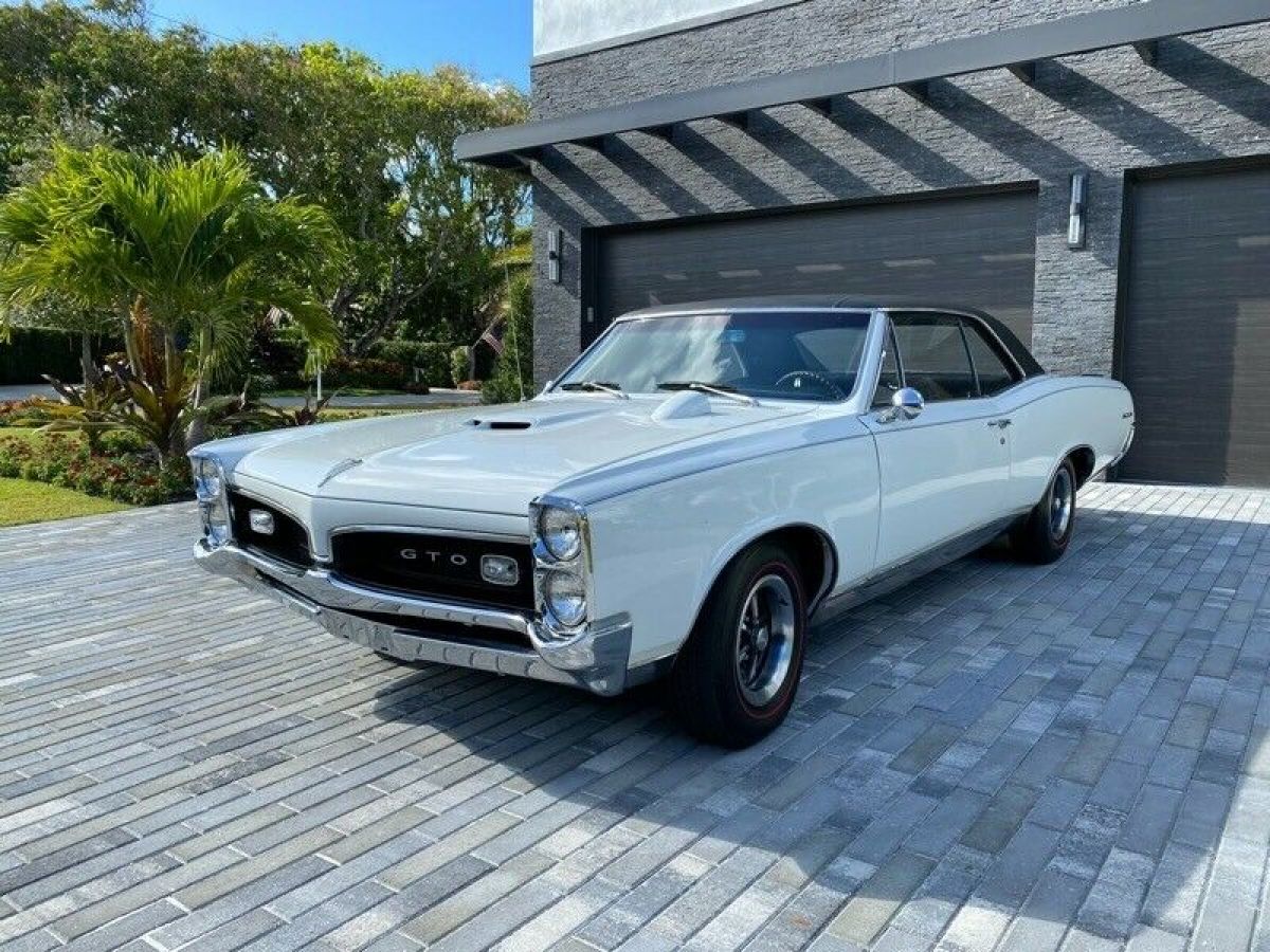 1967 Pontiac GTO Coupe 37,907 Miles White Select Automatic NO RUST BARN FIND 1967 Pontiac GTO Coupe
