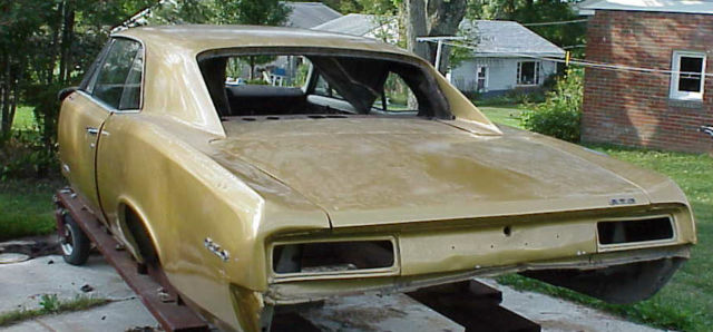 1967 PONTIAC GTO COUPE PROJECT GOOD TITLE AND LEMANS PARTS BODY, BILL OF SALE 1967 Pontiac GTO coupe