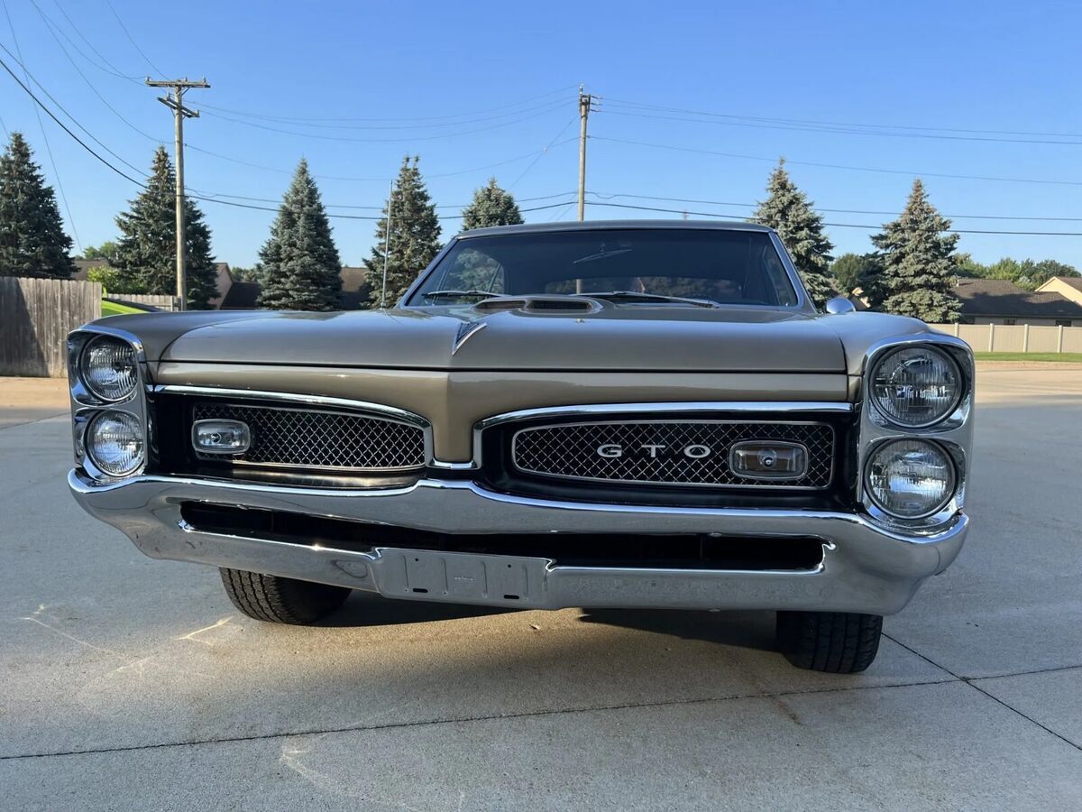 1967 Pontiac GTO - photo 2
