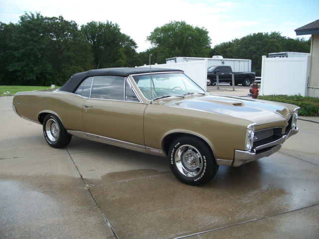 1967 Pontiac GTO Convertible - photo 4