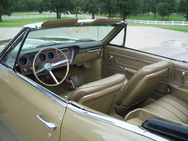 1967 Pontiac GTO Convertible - photo 6