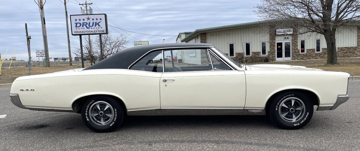 1967 Pontiac GTO - photo 3