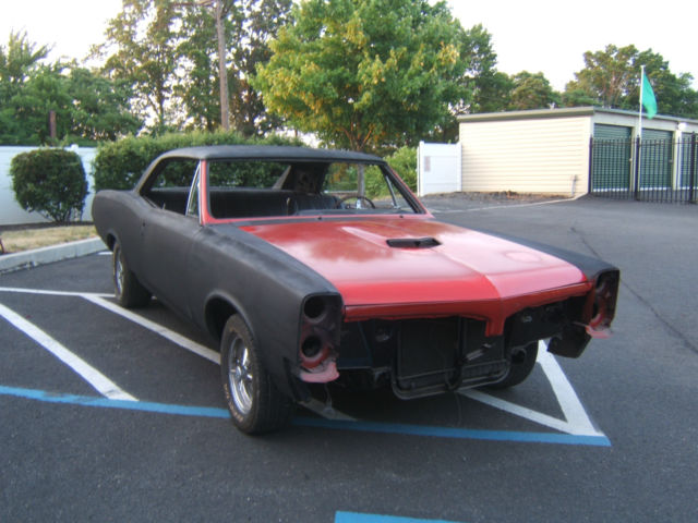 1967 PONTIAC GTO ROLLING CHASSIS REAL 242 CAR NO RESERVE READ DESCRIPTION 1967 Pontiac GTO