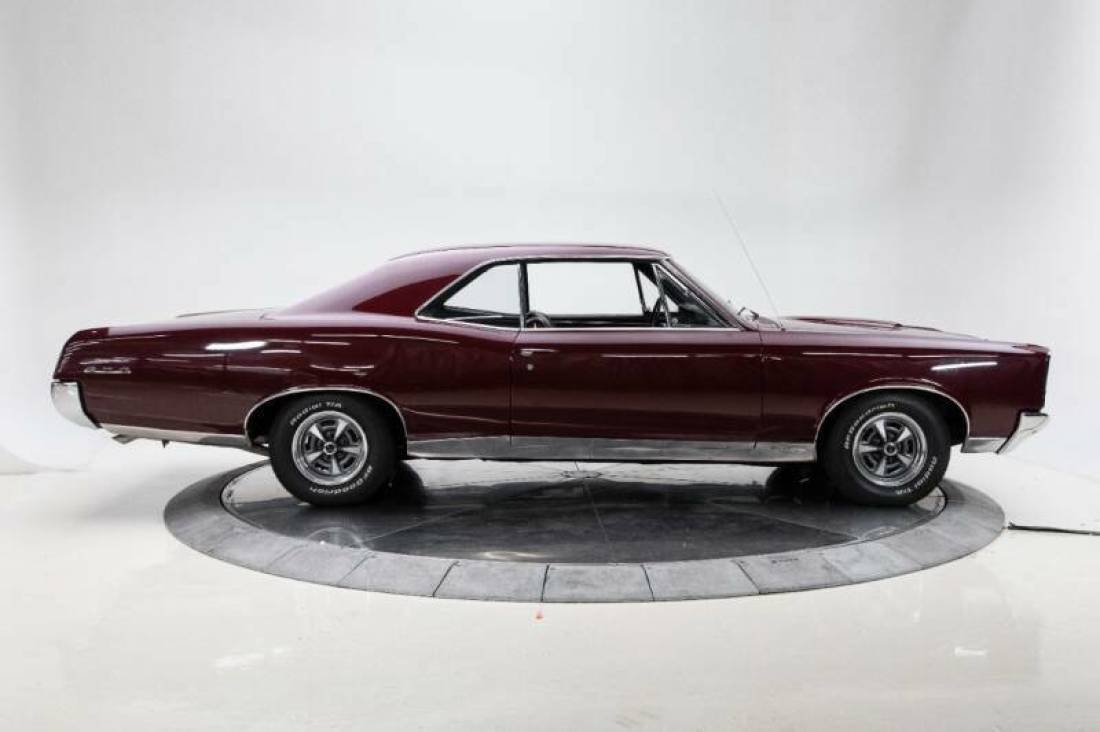 1967 Pontiac GTO - photo 2