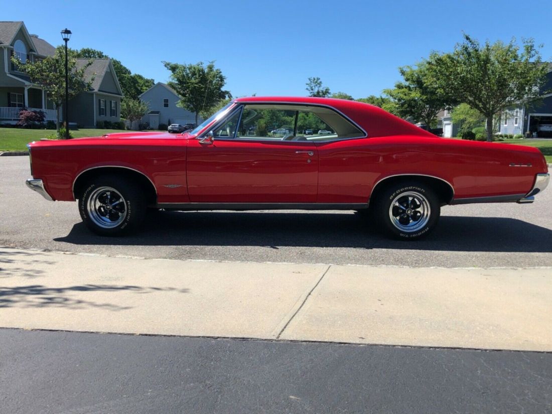 1967 Pontiac GTO LEMANS GTO CLoNE