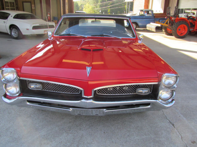 1967 Pontiac Le Mans - photo 2