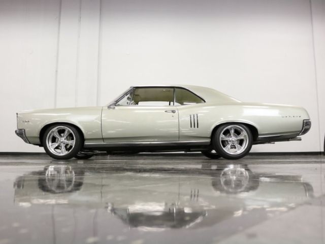 1967 Pontiac Le Mans -- - photo 12