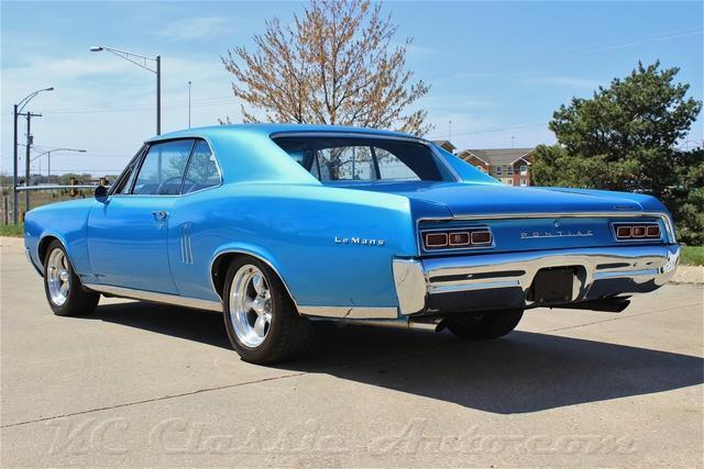 1967 Pontiac Le Mans - photo 2