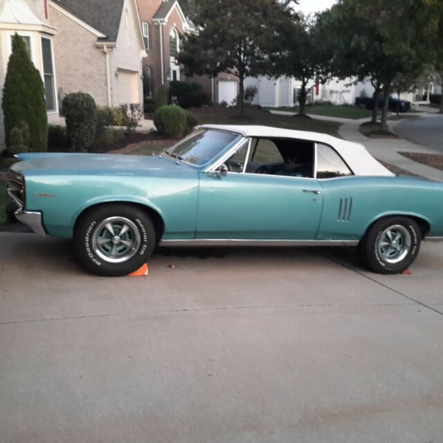 1967 Pontiac Le Mans - photo 2