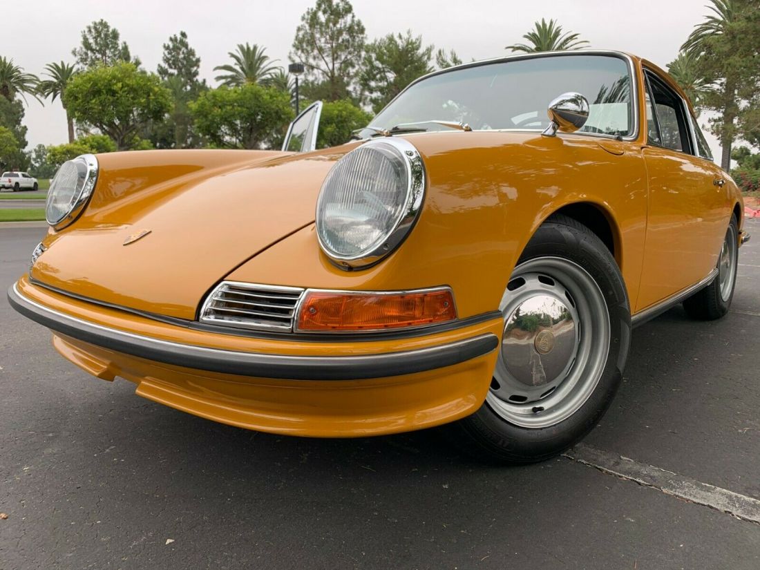 1967 Porsche 912 in Bahama yellow with sport seats. California car. 1967 Porsche 912