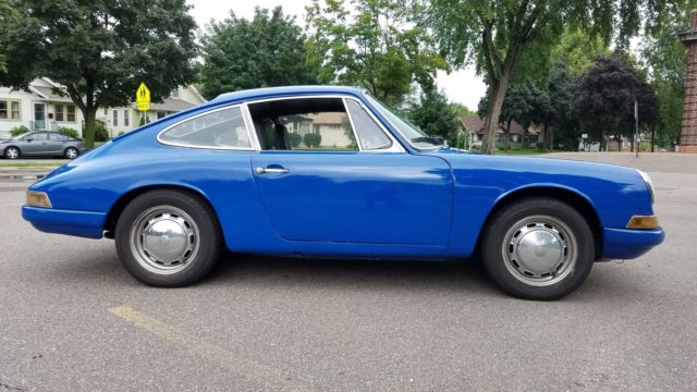 1967 Porsche 912 w/ stock engine,new carbs, original chrome wheels, running 1967 Porsche 912 Base
