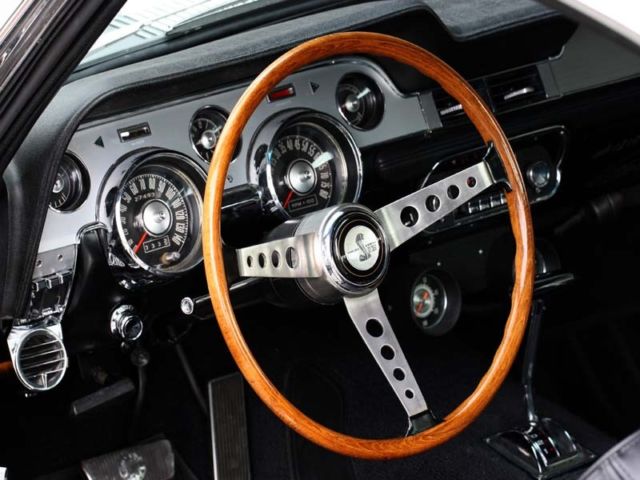 1967 Shelby Mustang RESTORED WITH HISTORY Pics in discription - photo 5