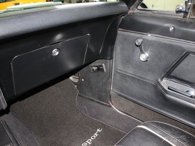 1967 Chevrolet Camaro RS - photo 5