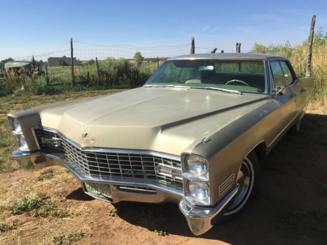 1967 Cadillac DeVille - photo 2