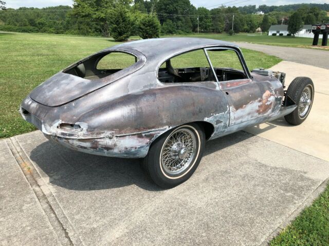 1967 Jaguar E-Type - photo 4